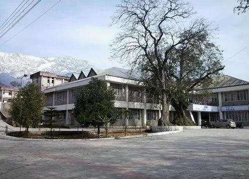 9206766_BUILDING2