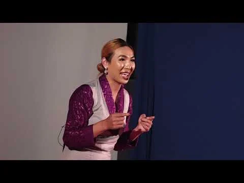 Tenzin Mariko on stage